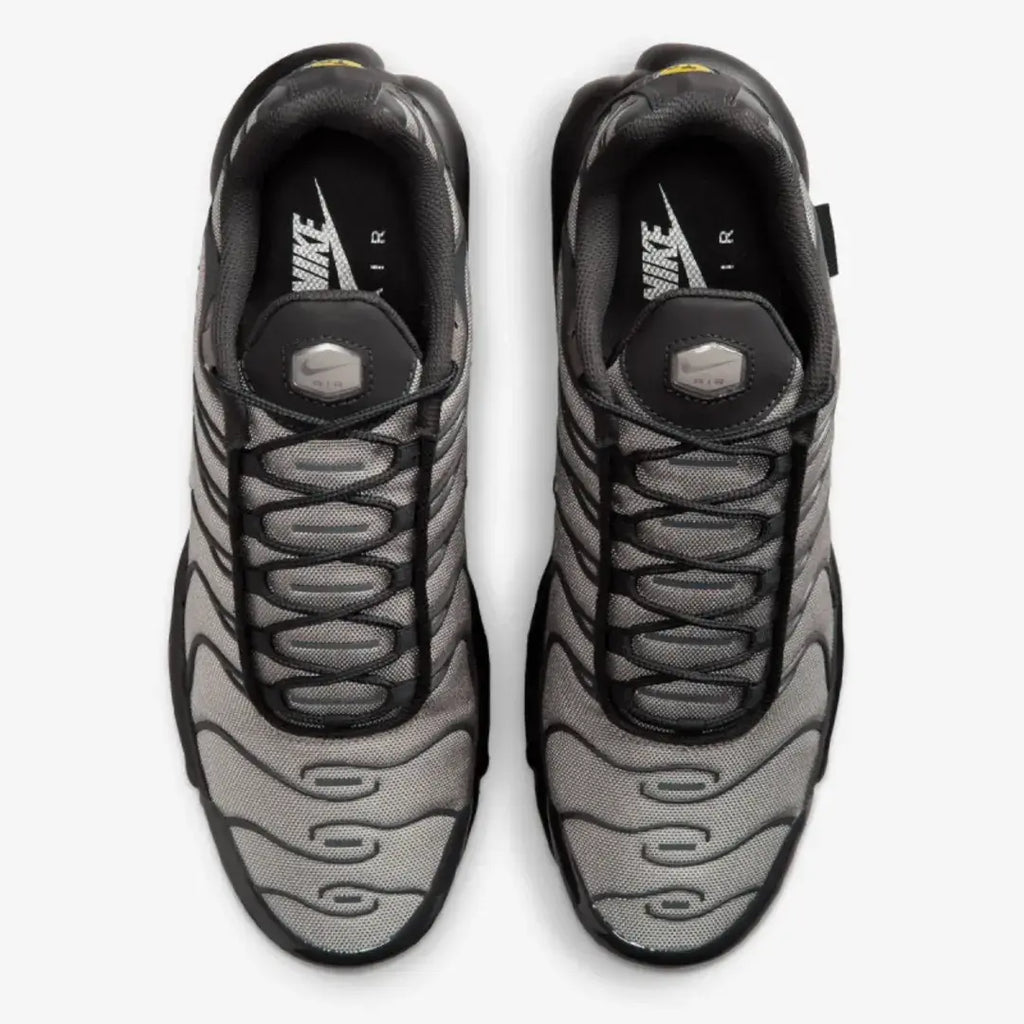 Nike TN (Dark Smoke)